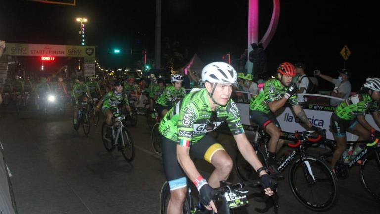 Carrera ciclista GFNY Mazatlán 2021 tiene multitudinaria participación