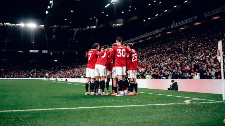 Manchester United llega a 29 puntos.