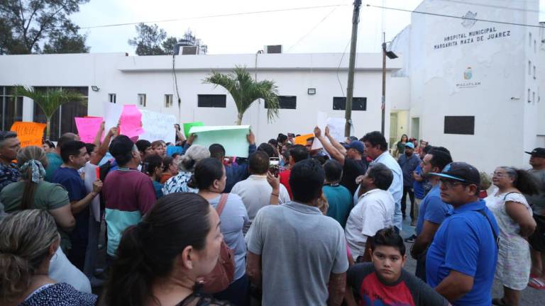 El titular de la Coepris, Randy Ross Álvarez, señala que en el Hospital Municipal “Margarita Maza de Juárez” hay deficiencias en Quirófano, Selle y Maternidad.