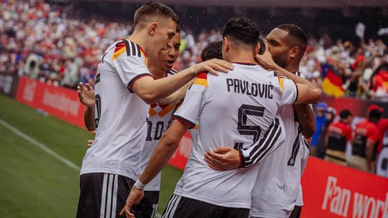 Alemania busca imponer su poder ofensivo frente a Paraguay.