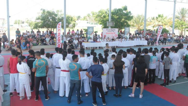 Gran fiesta se vive en inauguración de la Copa Anual Regional de Karate Noroeste 2022