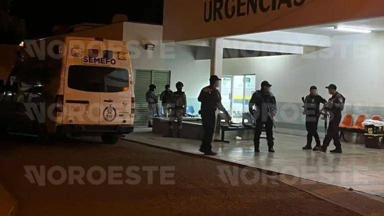 Elementos de seguridad e investigación resguardaron el área tras una agresión a balazos en Navolato.