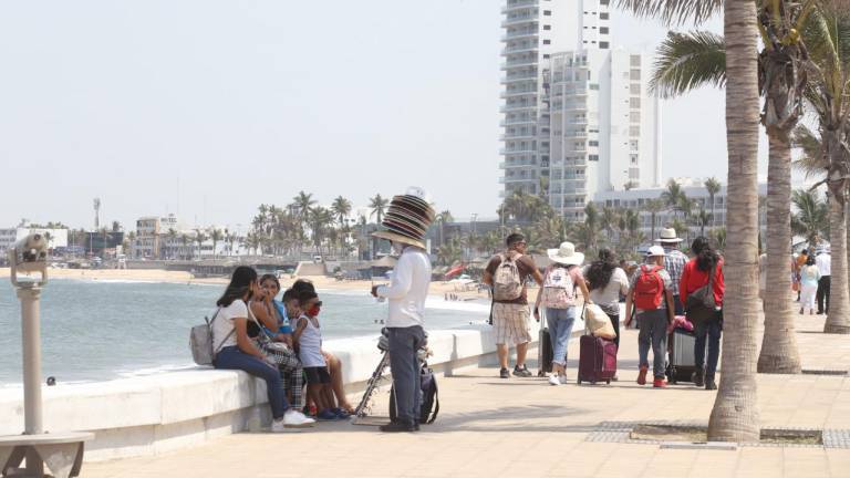 Gobierno de EU pide a sus ciudadanos evitar viajes a Sinaloa