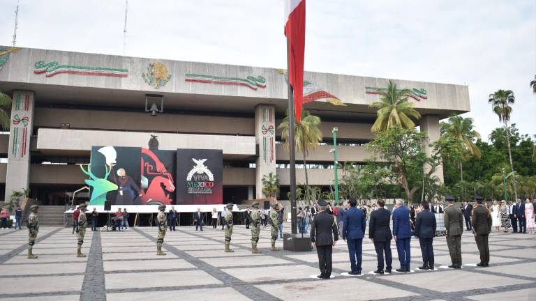 Gobierno de Sinaloa conmemora 213 aniversario de la Independencia de México