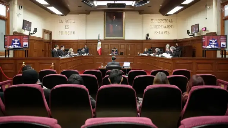 La SCJN pospuso la discusión sobre las restricciones a candidaturas independientes en Michoacán para dialogar con integrantes del Movimiento del Sombrero.