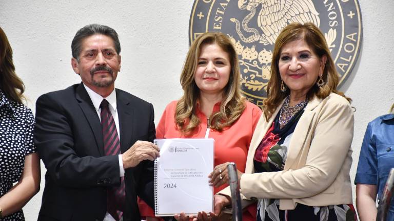 La Auditora Superior del Estado, Emma Guadalupe Félix Rivera, presenta el informe de la revisión a la cuenta pública de 2024.