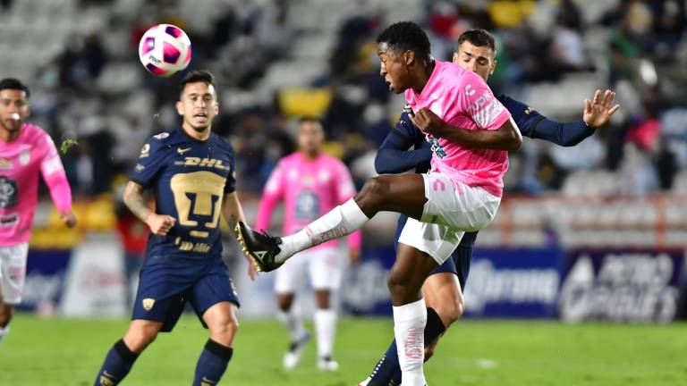 Pachuca y Pumas empatan 1-1 y ponen en riesgo su clasificación a la liguilla