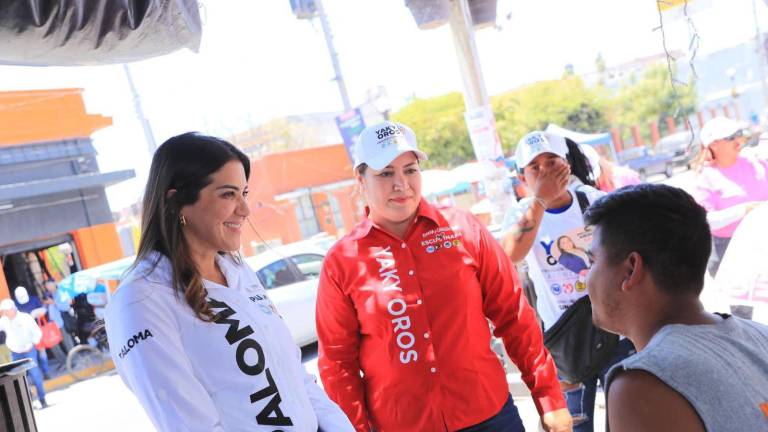Las candidatas escucharon a los locatarios y comerciantes del lugar.
