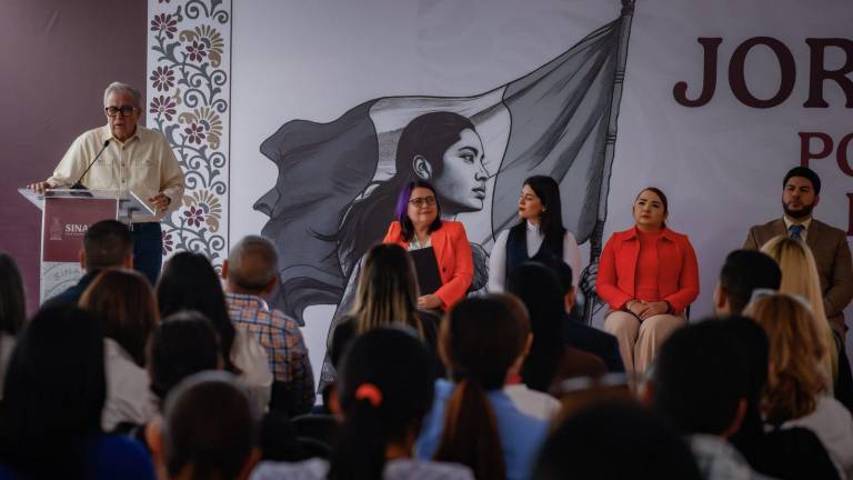 El evento fue encabezado por el Gobernador Rubén Rocha Moya y el Presidente Municipal de Elota Richard Millán Vázquez.