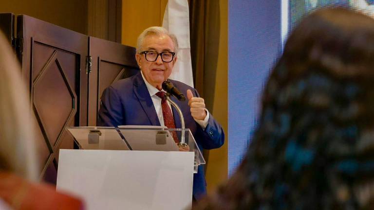 La calificadora Standard &amp; Poor’s advirtió riesgos en la liquidez y financiamiento del Estado de Sinaloa tras las acusaciones contra el Gobernador Rubén Rocha Moya.