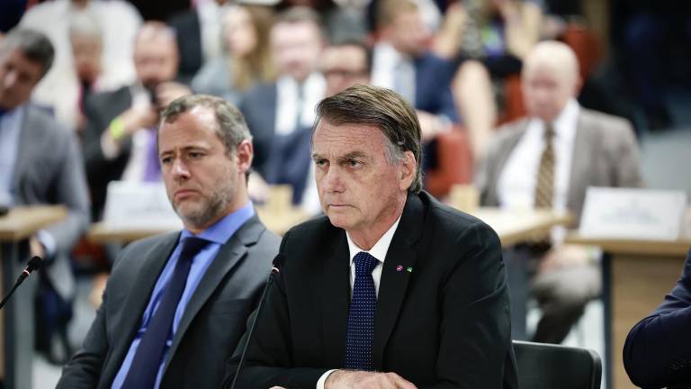 Jair Bolsonaro, ex Presidente de Brasil, es condenado a 27 años y 3 meses de prisión, según ratificó el Supremo Tribunal Federal.