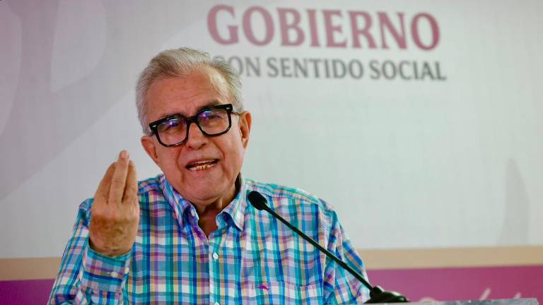 Rocha Moya señaló que el Congreso del Estado actuó conforme a lo establecido a nivel nacional y que la reforma local responde estrictamente a lo aprobado en el ámbito federal.