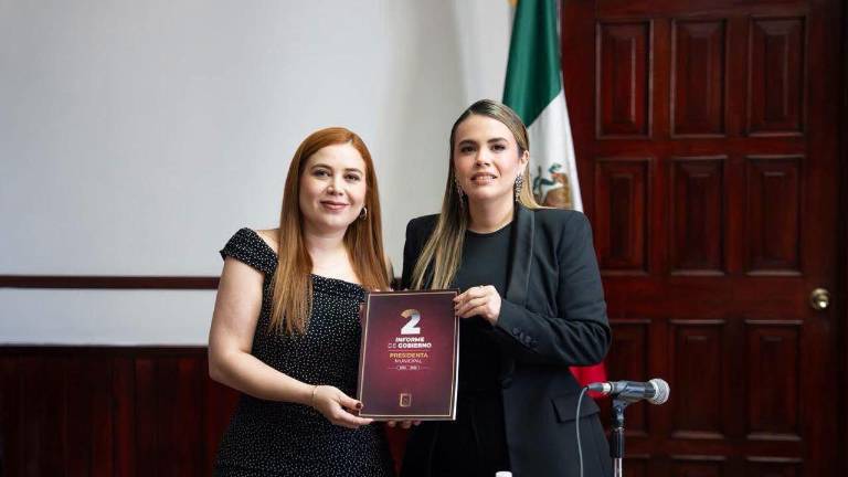Itzel Aglaé Núñez Carrillo utilizó la sesión ordinaria de Cabildo de este lunes para cuestionar el trabajo de los medios de comunicación.