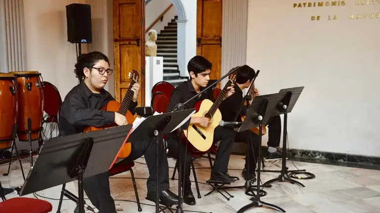 Cristóbal Osuna, Juan Antonio Osuna y Ángel Chávez.