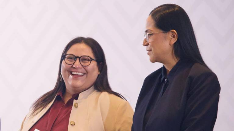 Hernández Mora advirtió que quienes persiguen el poder por el poder o no respaldan a la titular del Poder Ejecutivo Federal no son bienvenidos en el movimiento.