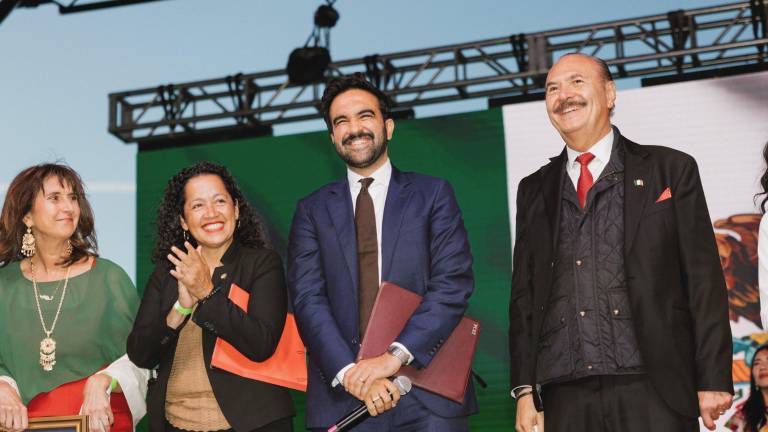 El Alcalde de Nueva York, Zohran Mamdani, participa en la ceremonia del Grito de Independencia de México.