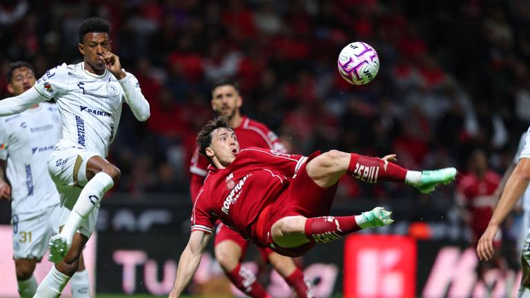 Toluca no puede en casa con el San Luis.