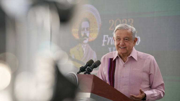 El Presidente Andrés Manuel López Obrador aseguró que él no respaldaba las aspiraciones de llegar al Senado de su hermano y su prima.