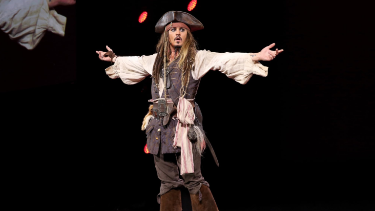 Podría Johnny Depp volver a la saga de ‘Piratas del Caribe’