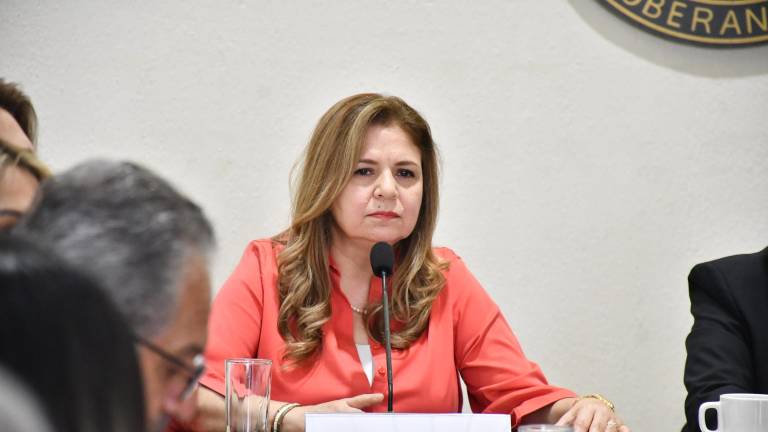 La Auditoría Superior del Estado no ha podido auditar a la UAS por amparos, revela Emma Guadalupe Félix Rivera.
