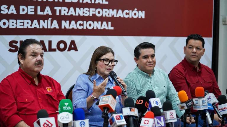 Imelda Castro Castro acusó que de parte de la oposición hay una campaña para vincularla con Rubén Rocha Moya.
