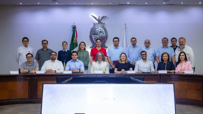 Graciela Domínguez Nava revisó con su Gabinete los avances en la integración de resultados y acciones, bajo principios de transparencia y rendición de cuentas.