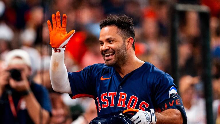José Altuve tuvo que ingresar al quirófano para reparar una lesión en su pie derecho.