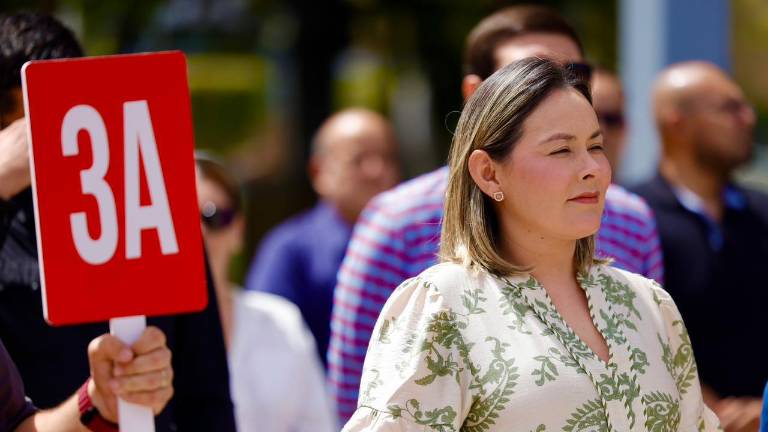 La Gobernadora interina de Sinaloa, Yeraldine Bonilla Valverde, en el Simulacro Nacional en Palacio de Gobierno.