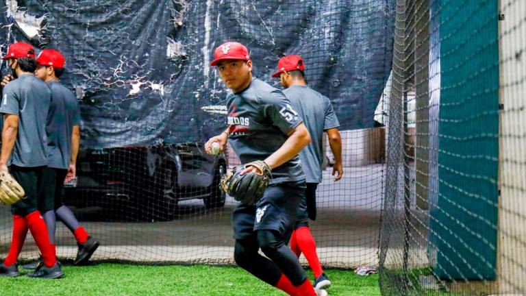 Héctor Mora en el entrenamiento.