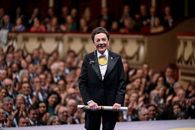 Recibe la fotógrafa mexicana Graciela Iturbide el Premio Princesa de Asturias