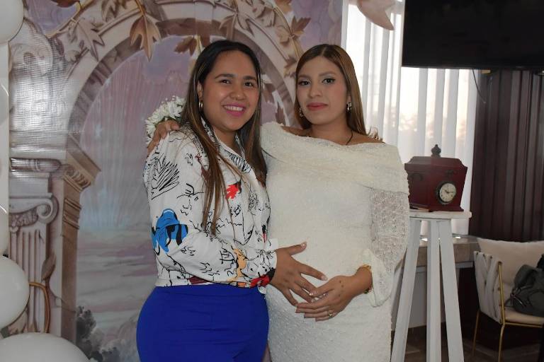 Protagoniza Alexia García su baby shower en honor a su segundo hijo
