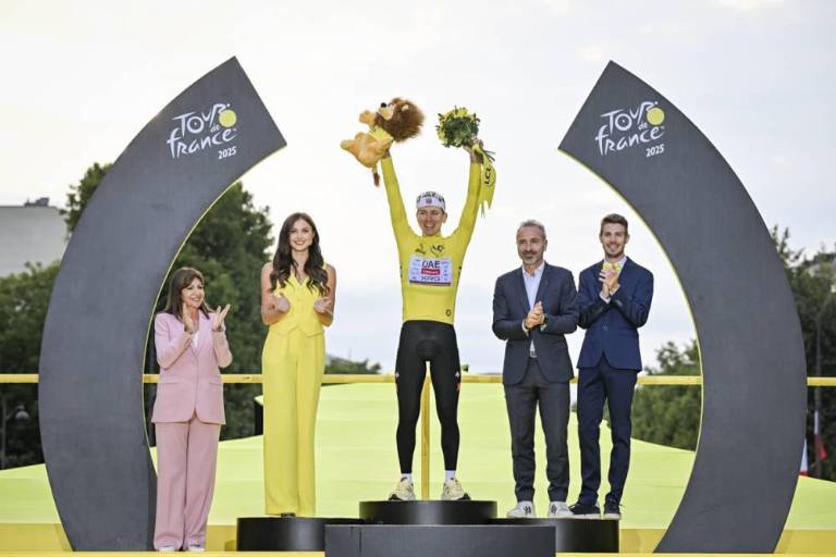 Pogacar conquista su cuarto Tour de Francia y se acerca al Olimpo histórico