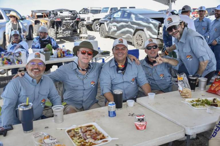 Disfrutan de un rico fin de semana en Altata