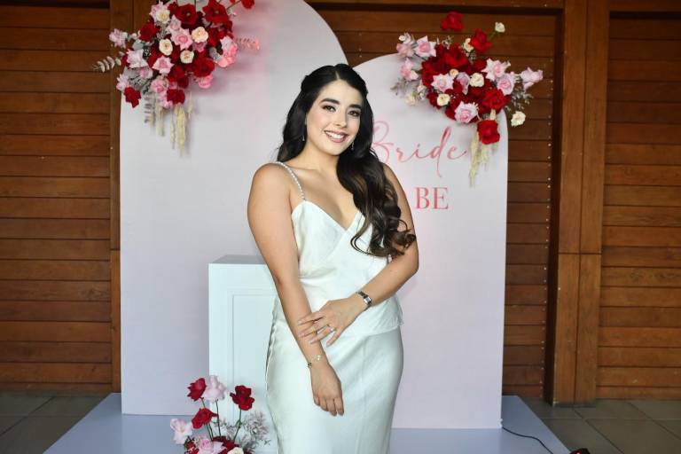 Organizan shower en honor a Jessica Hernández