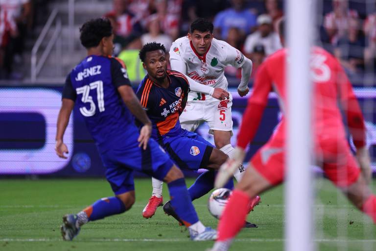 Chivas y Cruz Azul cierran con dignidad la Leagues Cup