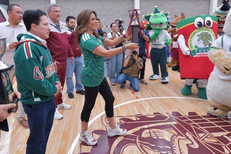 Partido de exhibición de fútbol entre Botargas promueve salud y activación en el marco del Mundial Social 2026