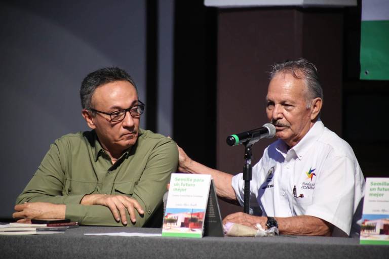Rescata Leónidas Alfaro la historia del Centro Comunitario Corerepe