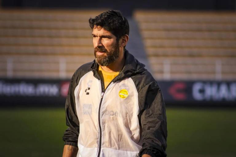 Sebastián Abreu admite que dirige a Xolos de Tijuana