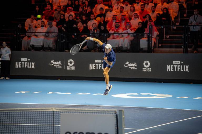 Sinner derrota a Alcaraz y conquista el Six Kings Slam con premio récord en Arabia Saudita