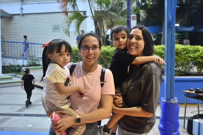 Brindan alumnos de la Escuela Activa Integral un homenaje a ‘Cri-Crí’