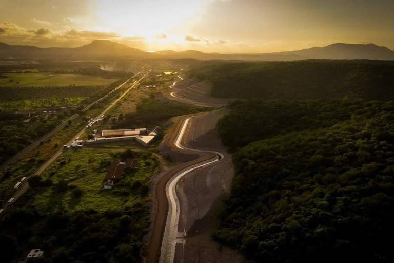 Distrito de riego de la Presa Santa María permitiría incorporar 24 mil hectáreas al riego en el sur de Sinaloa