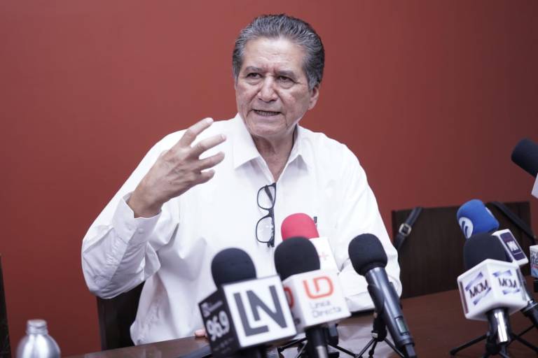 Policías de Mocorito quieren juicio político contra Alcaldesa; no hay proceso contra ningún alcalde en el Congreso