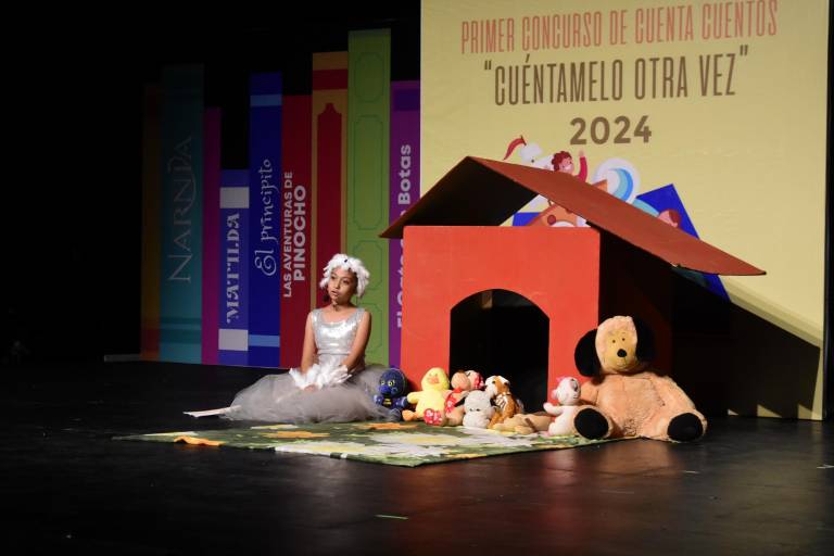 Participan niños y niñas en la primera edición de ‘Cuéntamelo otra vez’