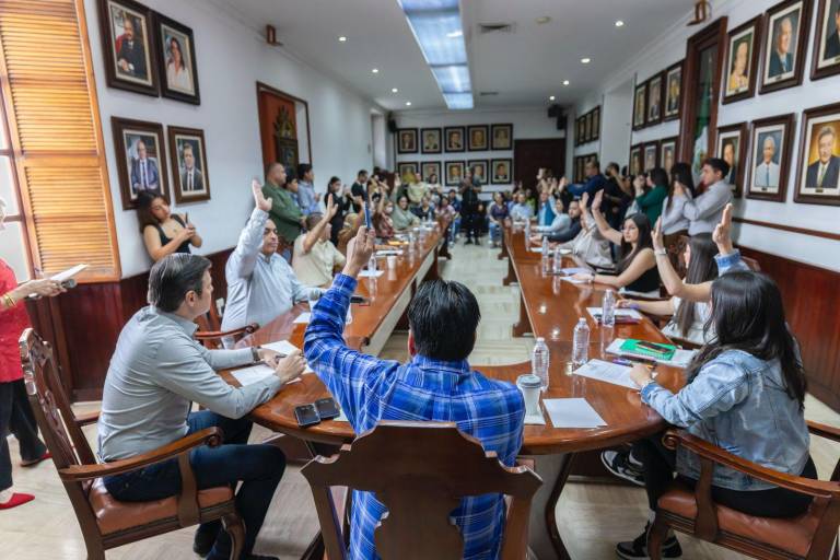 Ayuntamiento de Culiacán condona cobro de derechos de piso a ambulantes y mercados durante mayo