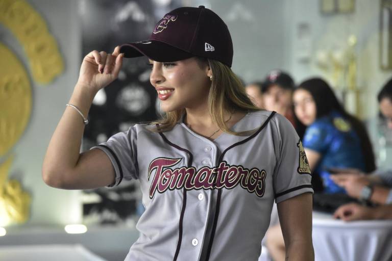 Conoce la nación guinda la nueva piel de Los Tomateros de Culiacán