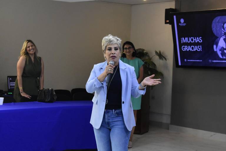 Comparten el reto de ser ‘líderes en tacones’