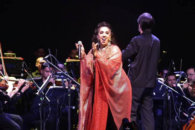 Cantan con Regina Orozco en el Festival Cultural Sinaloa 2024