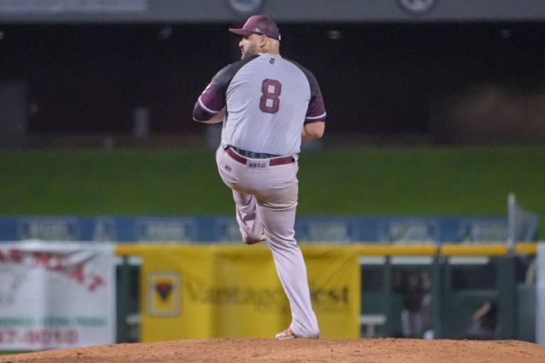 Tomateros de Culiacán busca el triunfo hasta el final, pero cae ante Naranjeros de Hermosillo
