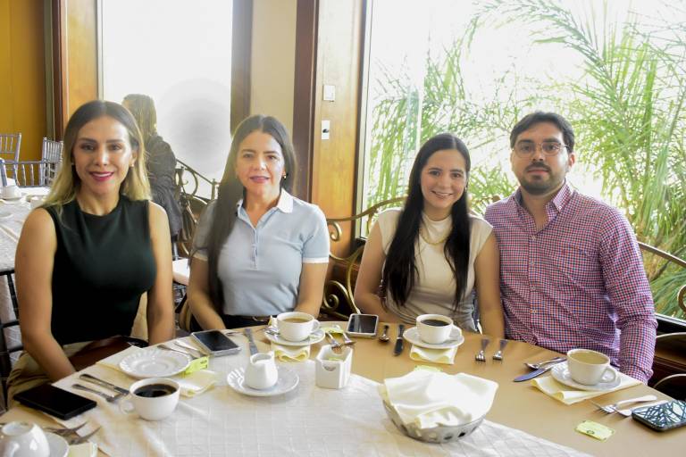 Conocen socios de Canaco Culiacán el camino del éxito de Grupo Calzzapato