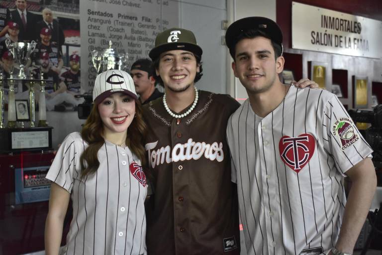 Conoce la nación guinda la nueva piel de Los Tomateros de Culiacán